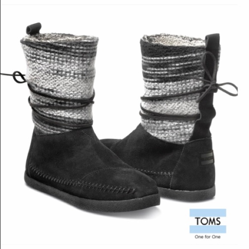 FINAL PRICE!!!!   EUC Tom’s Nepal Bootie box included